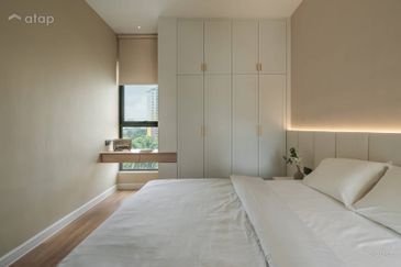 FREEHOLD FULLY FURNISHED CONDOMINIUM HOT IN SUNGAI LONG FOR SALE !!!