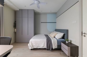 FREEHOLD FULLY FURNISHED CONDOMINIUM HOT IN SUNGAI LONG FOR SALE !!!