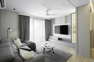 FREEHOLD FULLY FURNISHED CONDOMINIUM HOT IN SUNGAI LONG FOR SALE !!!