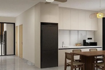 INDIVIDUAL TITLE / AFFORDABLE 1 STOREY LANDED HOUSE 4 ROOMS 2 BATHS HOT IN MANTIN FOR SALE !!!