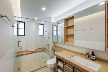 M Sinar Southville City