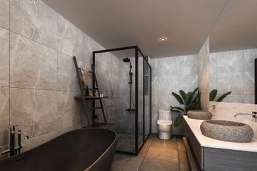 INDIVIDUAL TITLE 1 STOREY LANDED 4 ROOMS HOT SELLING IN MANTIN FOR SALE !!!