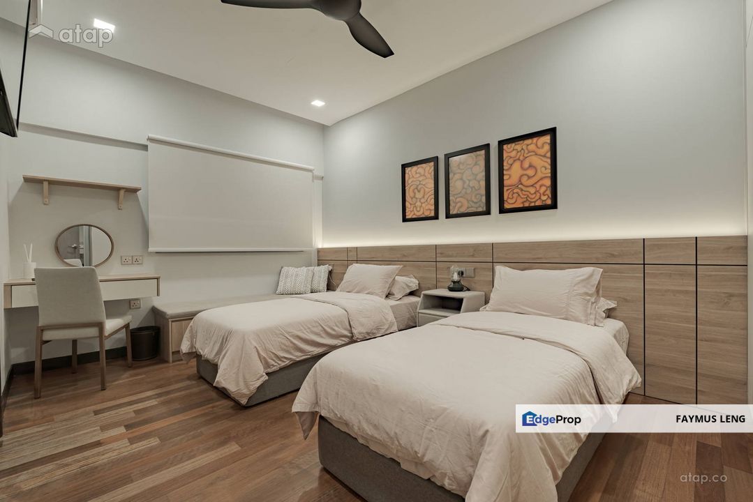 AFFORDABLE TOWNHOUSE RUMAH MAMPU MILIK HOT IN KOTA WARISAN FOR SALE !!!, Selangor, Sepang