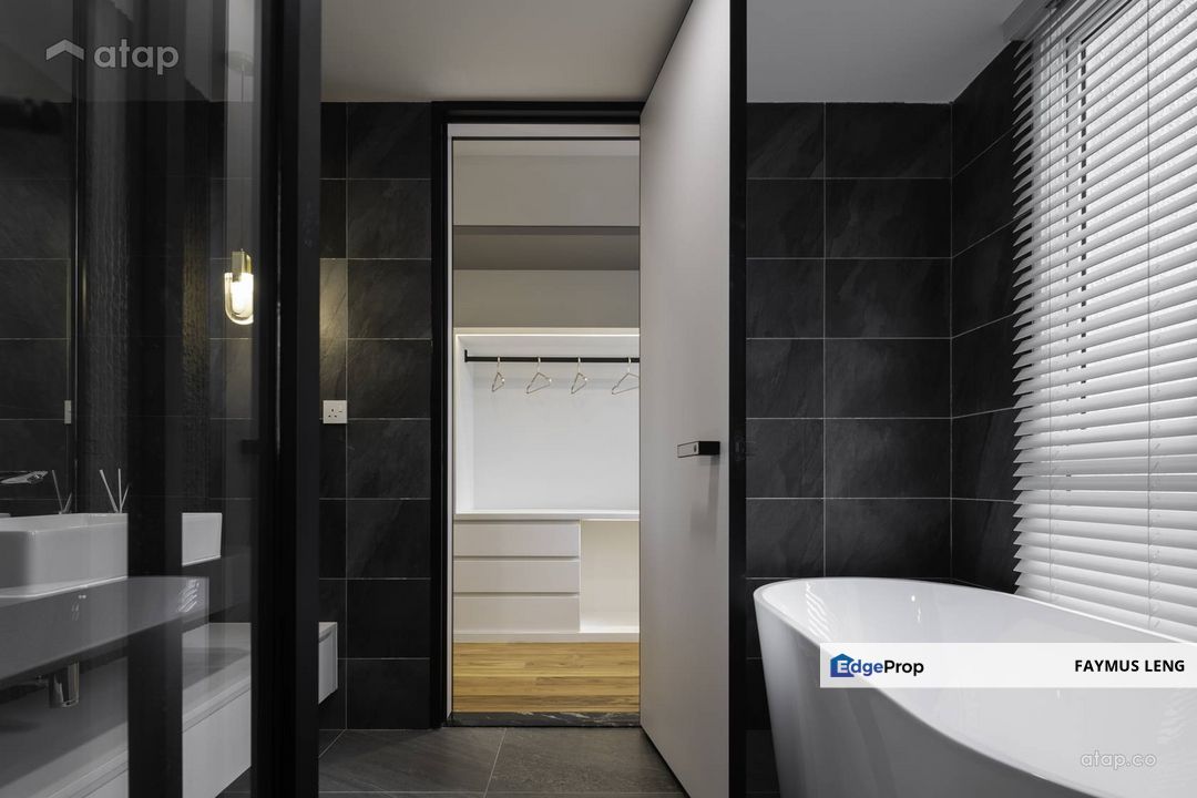 AFFORDABLE TOWNHOUSE RUMAH MAMPU MILIK HOT IN KOTA WARISAN FOR SALE !!!, Selangor, Sepang