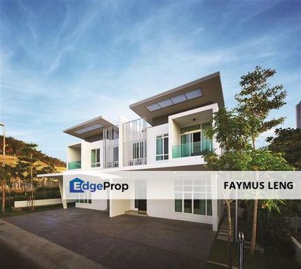 FREEHOLD PREMIUM TOWNVILLA SEMI D 4 ROOMS 4 BATHS MATURED DEVELOPMENT HOT IN SEPANG FOR SALE !!!, Selangor, Sepang