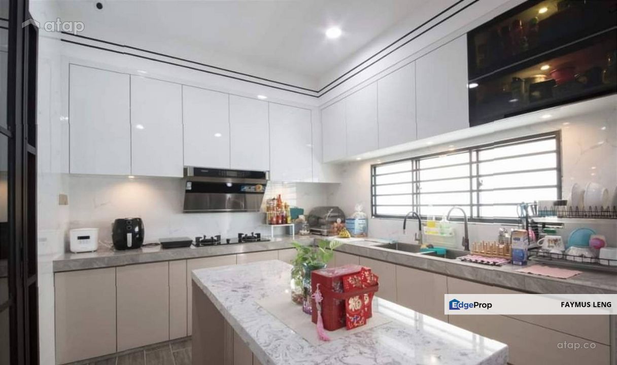 FREEHOLD & CHEAPEST  TOWNHOUSE HOT IN MANTIN FOR SALE !!!, Negeri Sembilan, Mantin