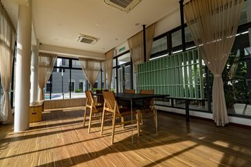 M Sinar Southville City