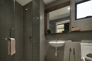 M Sinar Southville City