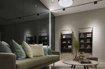 M Sinar Southville City