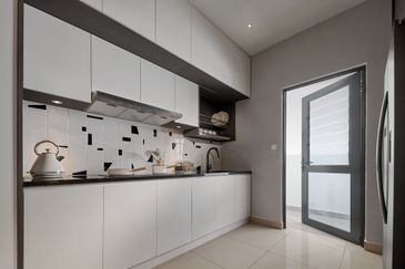 M Sinar Southville City