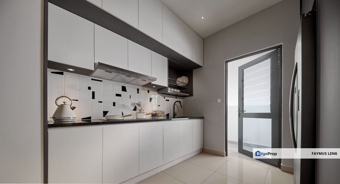 FREEHOLD AFFORDABLE SERVICED APARTMENT HOT IN SELANGOR !!!, Selangor, Dengkil