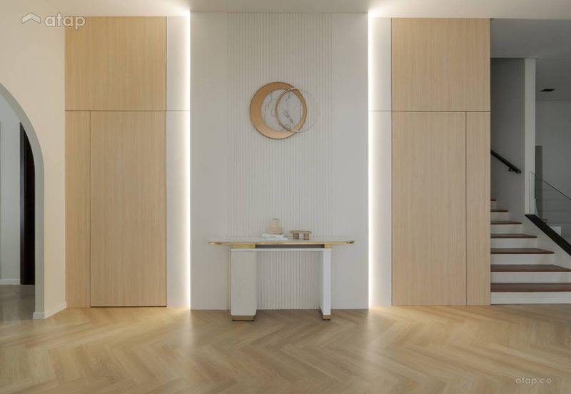 INDIVIDUAL TITLE PREMIUM INTERMEDIATE 2200 SQFT BIG SIZE HOT IN MARKET FOR SALE !!!