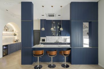 INDIVIDUAL TITLE PREMIUM INTERMEDIATE 2200 SQFT BIG SIZE HOT IN MARKET FOR SALE !!!