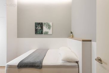 FREEHOLD / INDIVIDUAL TITLE 2 STOREY LANDED HOT IN MANTIN FOR SALE !!!