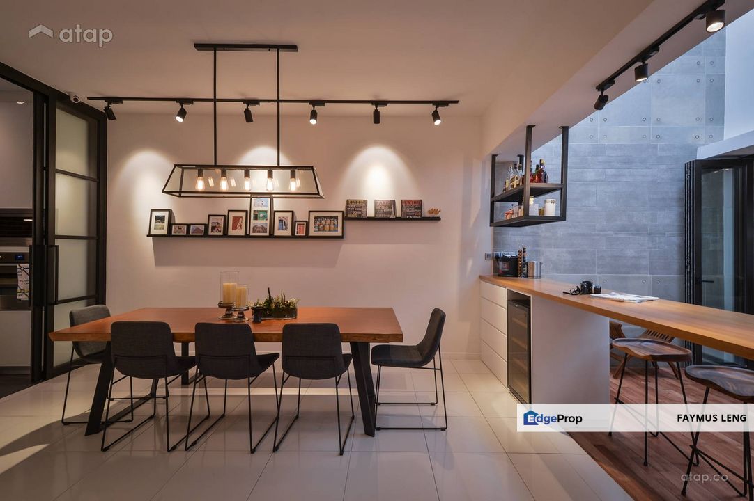 FREEHOLD & INDIVIDUAL TITLE 2 STOREY HOT IN SEMENYIH FOR SALE !!!, Selangor, Semenyih