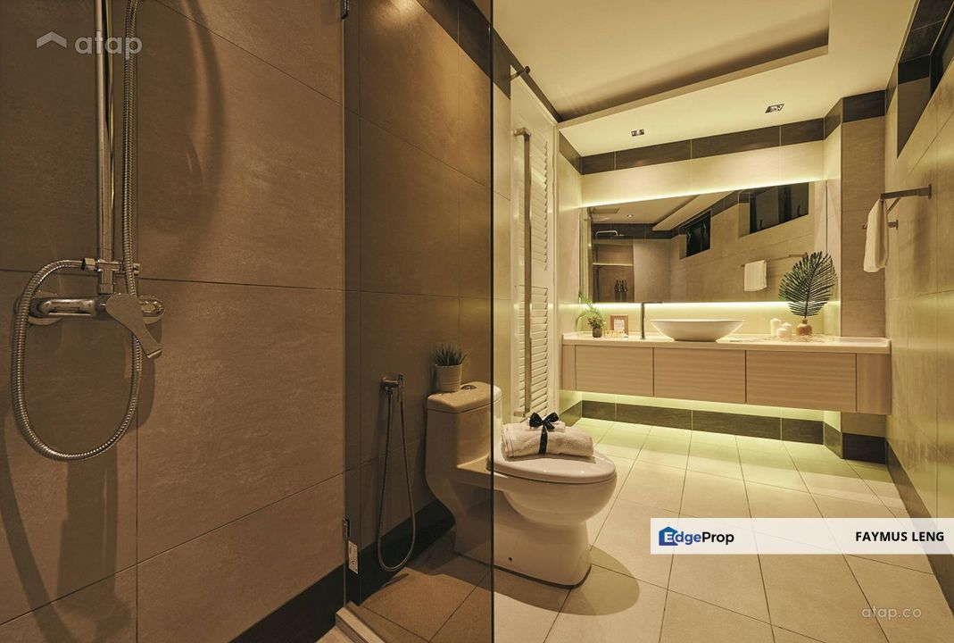 FREEHOLD & INDIVIDUAL TITLE 2 STOREY HOT IN SEMENYIH FOR SALE !!!, Selangor, Semenyih