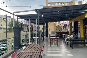 2 Storeys Shop Dynaton Bukit Angin Termeloh