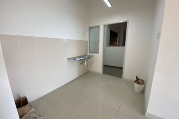 Savanna Executive Suites @ Southville City