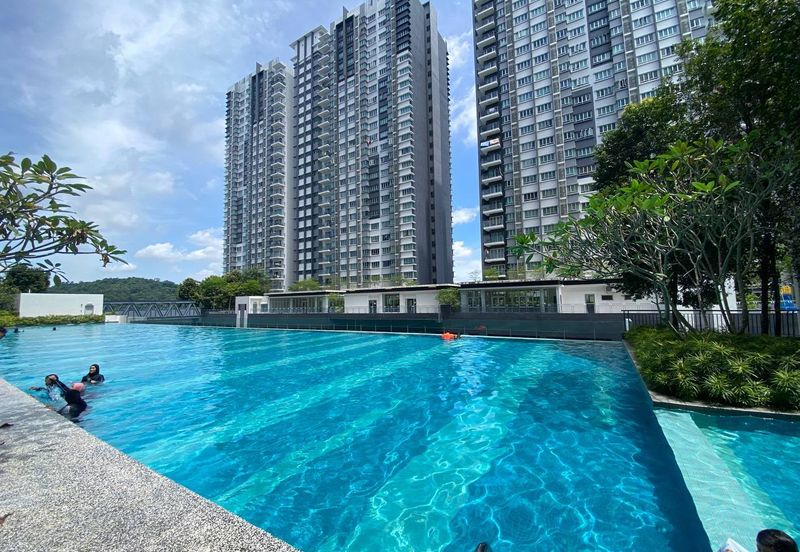 Savanna Executive Suites @ Southville City