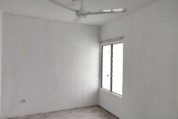 Rumah Pangsa Impian, Bandar Saujana Putra