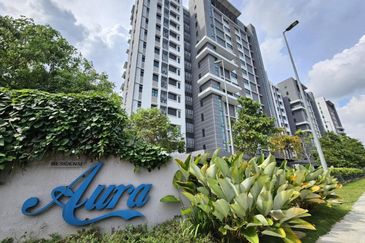 Aura Residence @ Precint 8