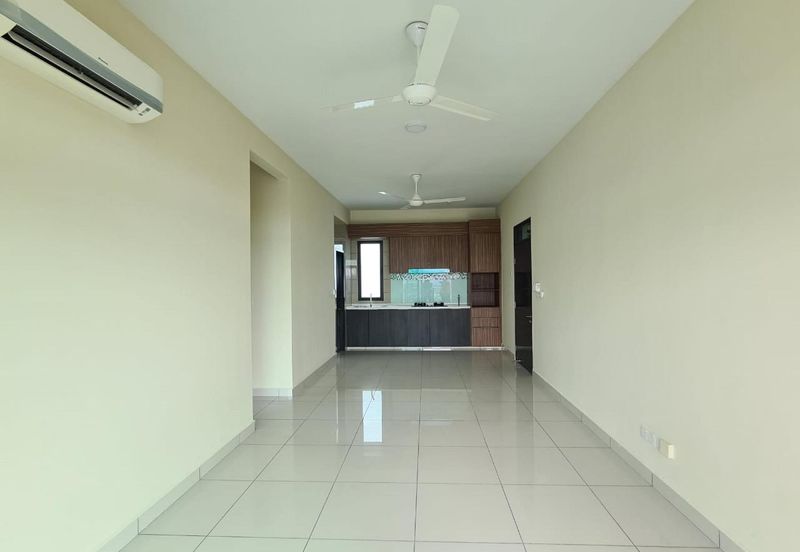 Aura Residence @ Precint 8