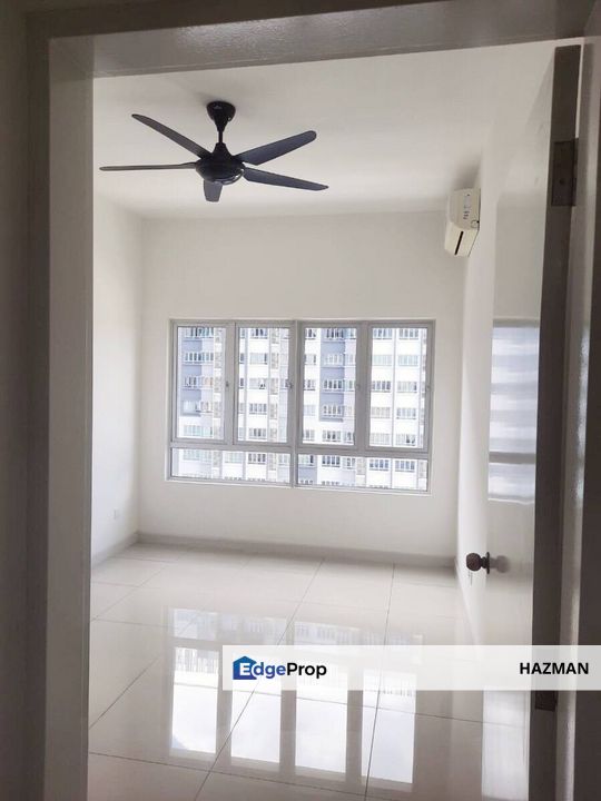 Corner Lot with Balcony, Partly Furnished, Savanna Southville, Bangi, Selangor, Bangi