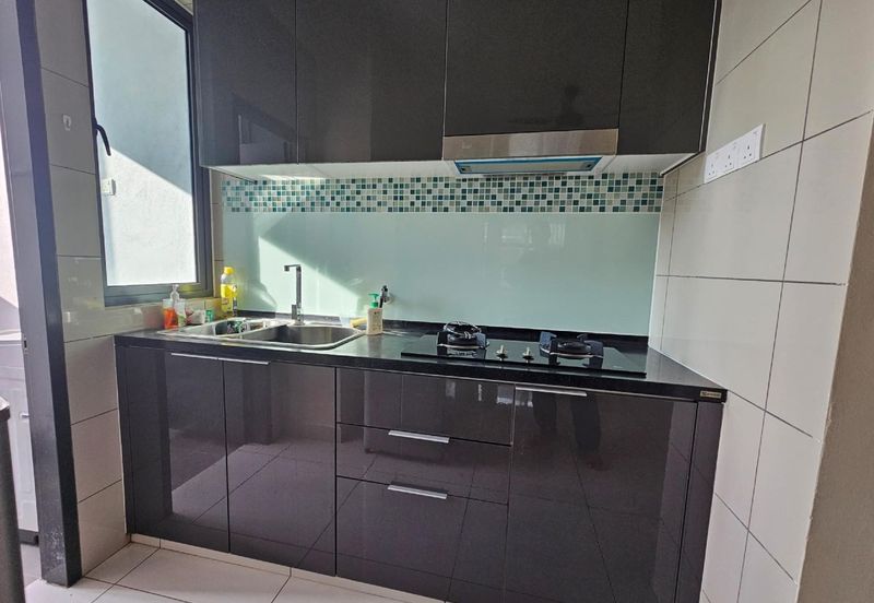 Aura Residence @ Precint 8