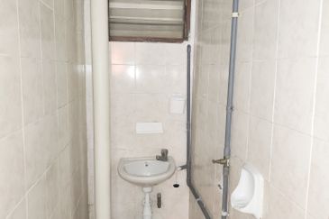 Flat PKNS, Seksyen 7