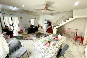 Taman Saujana Puchong