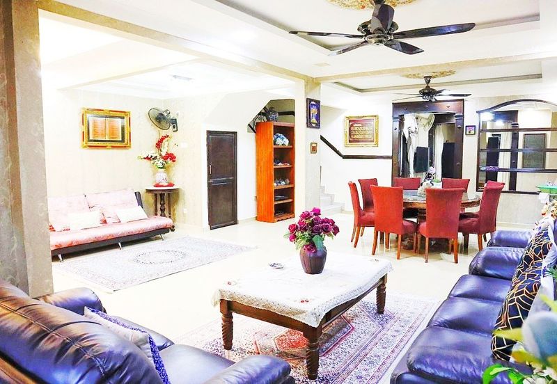 Taman Tasik Semenyih (Lake Residence)