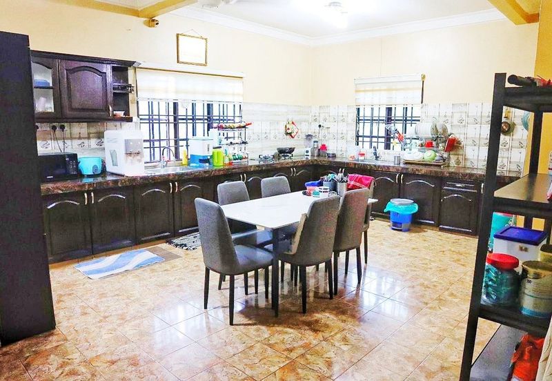 Taman Tasik Semenyih (Lake Residence)