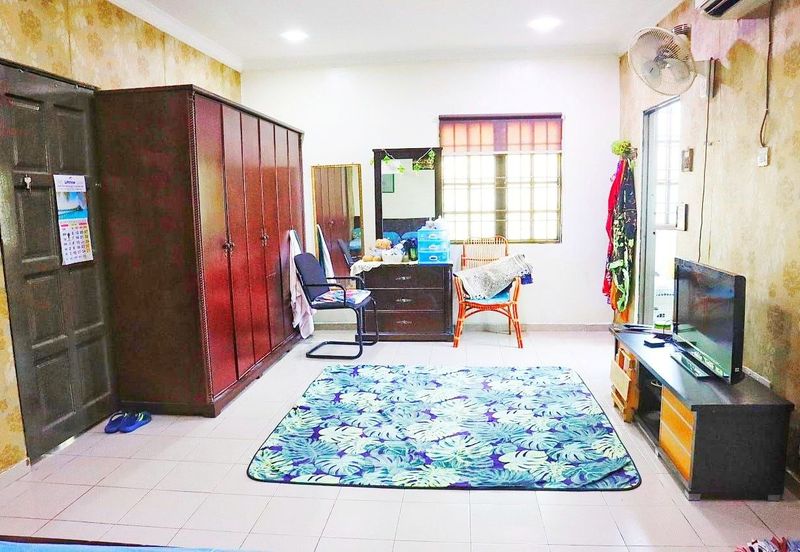 Taman Tasik Semenyih (Lake Residence)