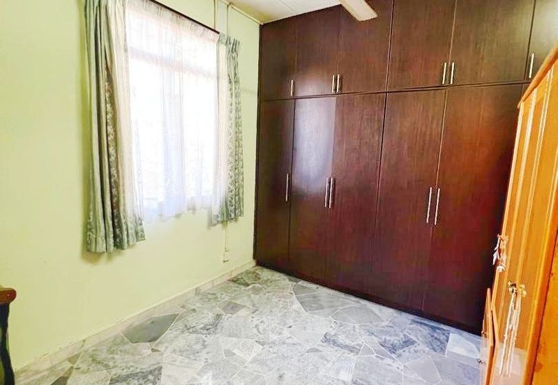 Taman Tasik Semenyih (Lake Residence)