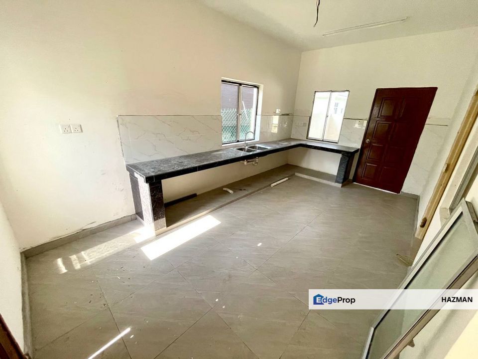 Rumah Banglo 1 Tingkat, Mahkota Hills, Lenggeng, Negeri Sembilan, Negeri Sembilan, Lenggeng