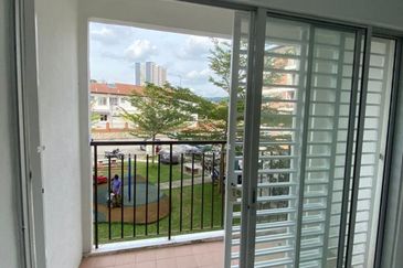 Park Villa Condo ,Bandar Puchong Jaya 