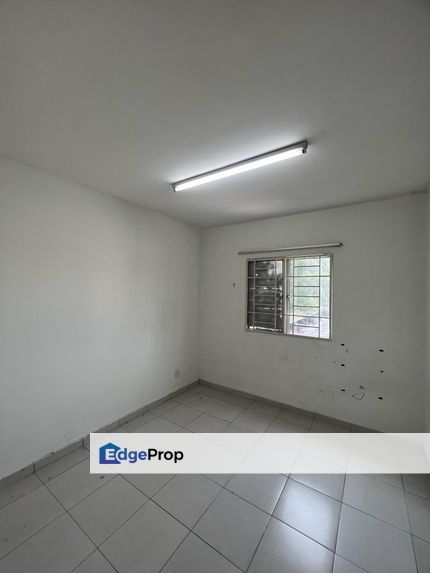 Mandarina court , Selangor, Cheras