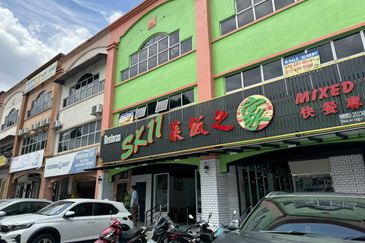 Pusat Perdagangan Seri Kembangan