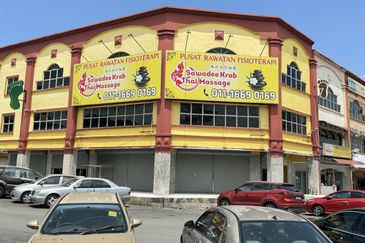 Pusat Perdagangan Seri Kembangan