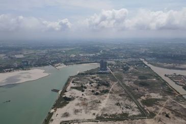 9.71 Acres Klebang Commercial Land, Klebang Beach 