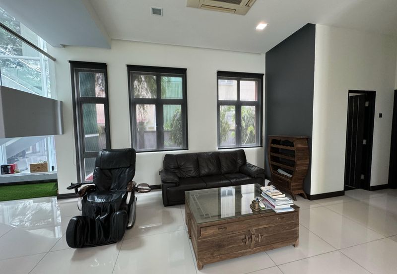 Jalan Shahbandar 26/6