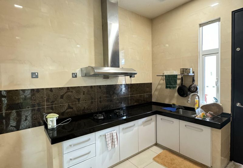 Jalan Shahbandar 26/6