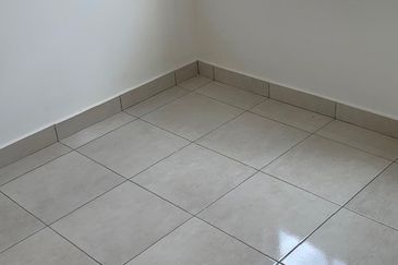 COMPLETED ALL LEGAL FEES FREE Mantin 1 Storey Terrace