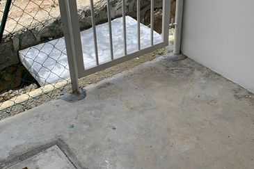  ALL LEGAL FEES FREE 1 Storey COMPLETED Terrace Mantin