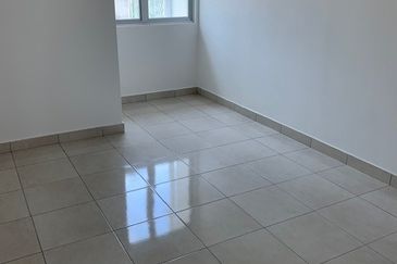  ALL LEGAL FEES FREE 1 Storey COMPLETED Terrace Mantin