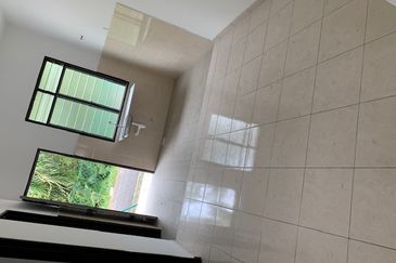 Salak Tinggi Sepang 0 DOWNPAYMENT SIAP BINA TERES