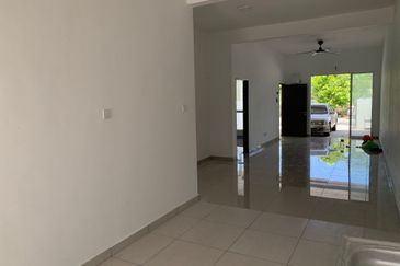 Kampung Sungai Kembong Hilir