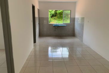 0 Downpayment 2 Storey Terrace Mantin 5min Mantin Town 15min Pajam Toll