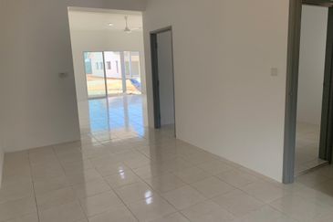 0 Downpayment 2 Storey Terrace Mantin 5min Mantin Town 15min Pajam Toll