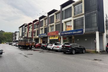 Kawasan Perniagaan Kiara